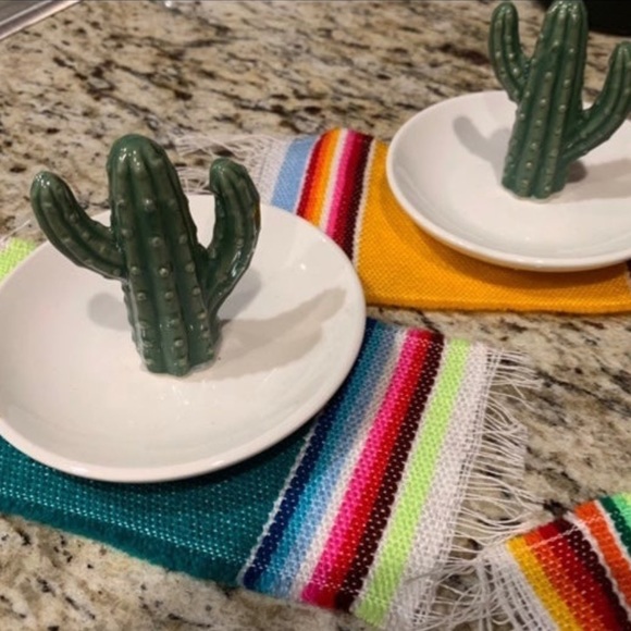 Mini Cactus Lime Plates - Picture 5 of 5